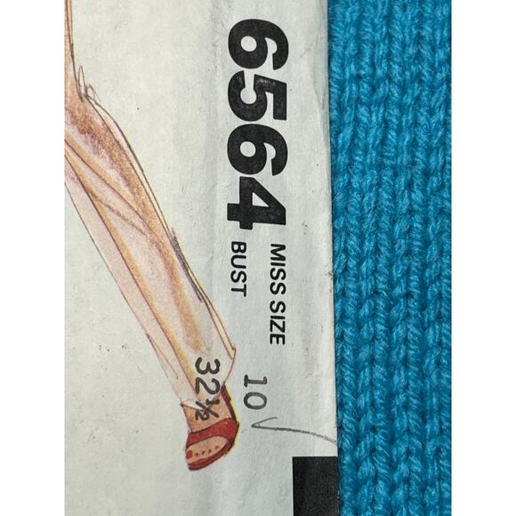 McCalls Pattern 6564 tunic top pants shorts 1970s size 10 bust 32 1/2 - Picture 2 of 5